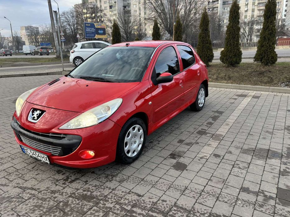 Автомобіль Peugeot