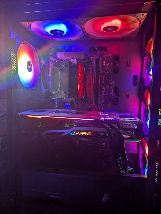 Sapphire Nitro + RX 6800 XT 16Gb