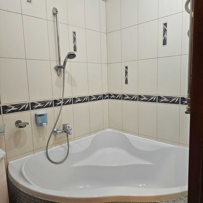 95 квартал. Люкс. Реальные фото. Посуточно и почасово