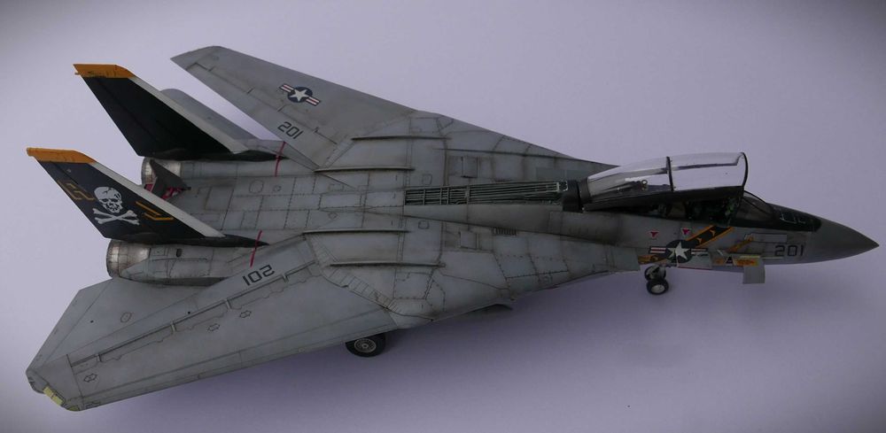 Model F14 Tomcat 1/72 ZŁOŻONY