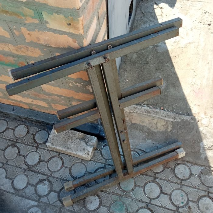 Стол дачный.Стол дачный