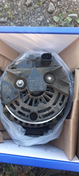 Генератор W211 mersedes,1.8compresor