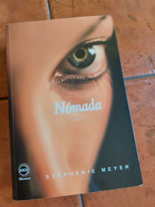 Livro Nómada/A breve 2ª vida de Bree Tanner - Stephenie Meyer