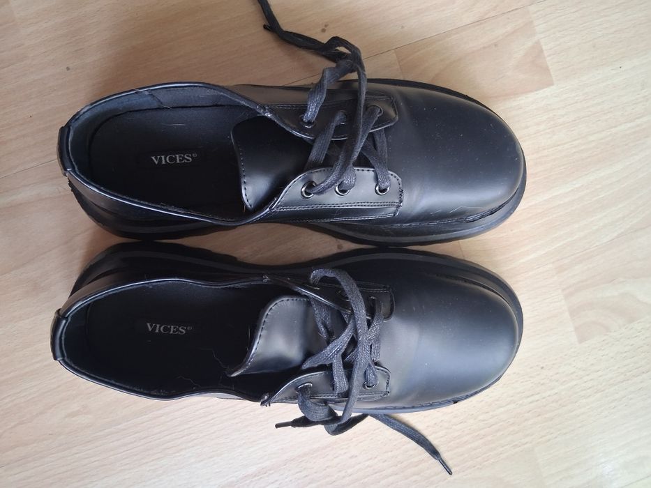 Sprzedam buty roz.41.