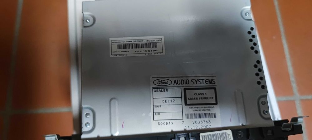 Rádio Ford original