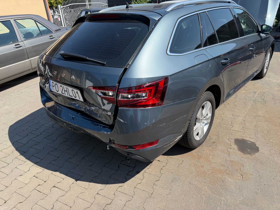 Skoda Superb 2.0 TDI DSG 190