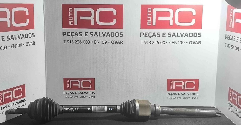 Transmissão Frente Direita 9801048680 - PEUGEOT 208 I