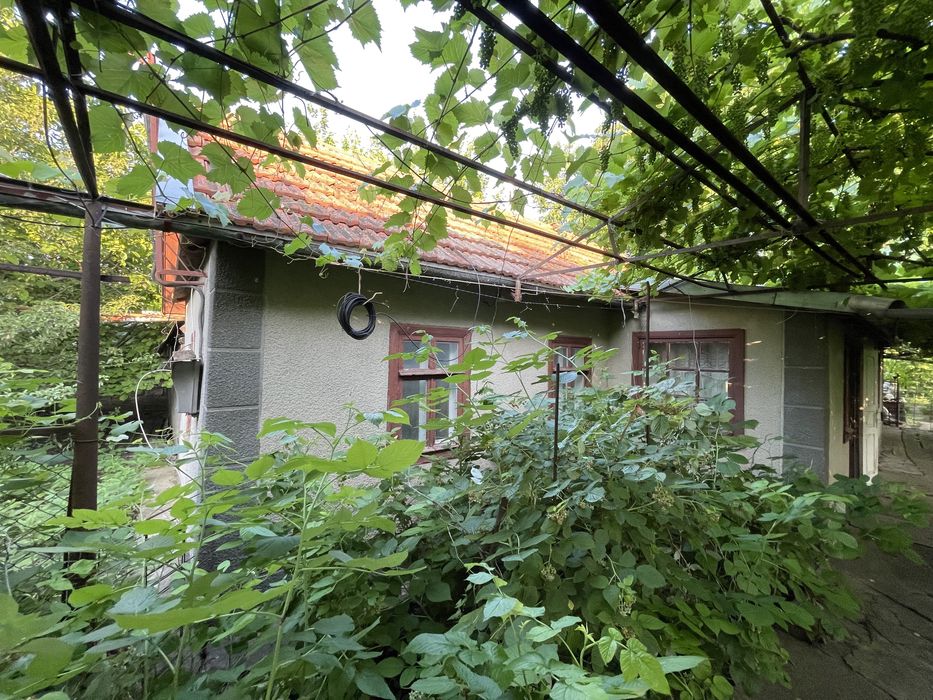 Дом, участок 16 соток (под застройку)