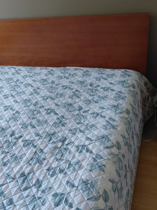 Cama de casal madeira