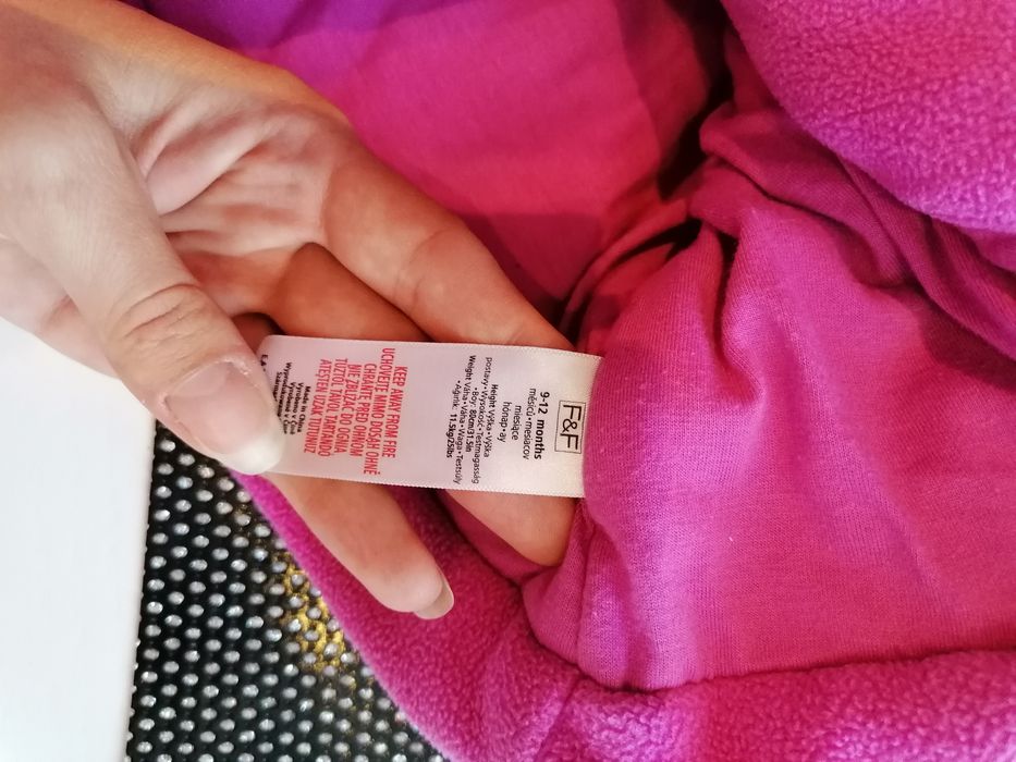 Płaszczyk jesienny zimowy różowy 9 - 12 mcy 80 74 czapka gratis
