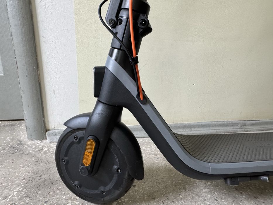 Електро самокат NINEBOT. E2 PLUS