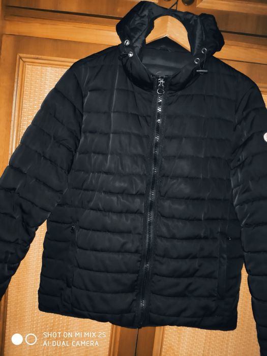 Жіноча куртка і пуховик  Schottel  розмір      ,S  М, Л.