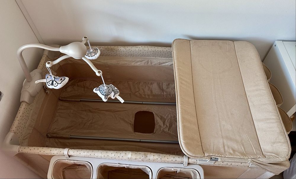 Berço de viagem + colchão+ capa