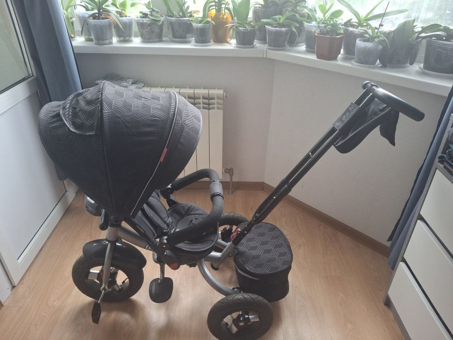 Продам дитячий триколісний велосипед Best Trike 6088 F