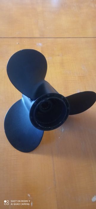 Śruba napędowa na wałek 19mm