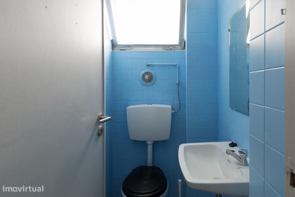 Quarto - localizado em Bonfim Porto