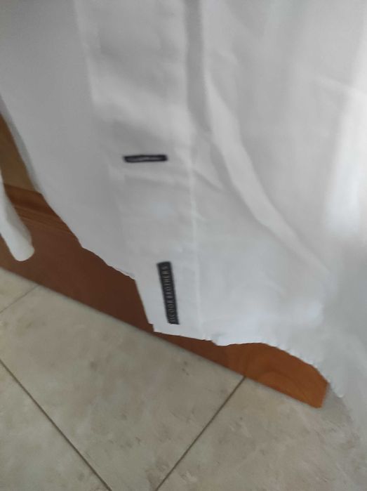 Camisa branca da Scoor Brothers