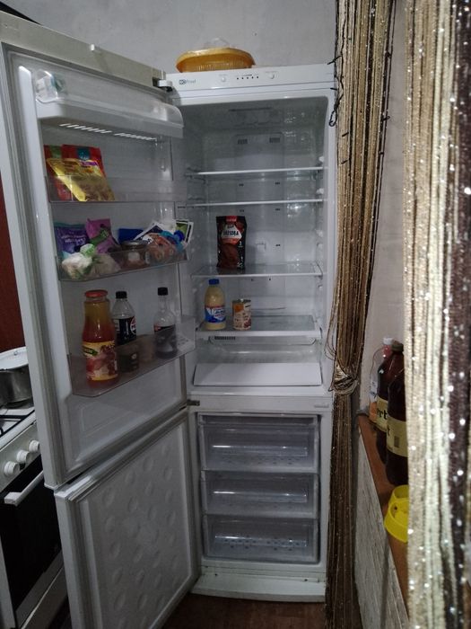 Холодильник SAMSUNG no frost