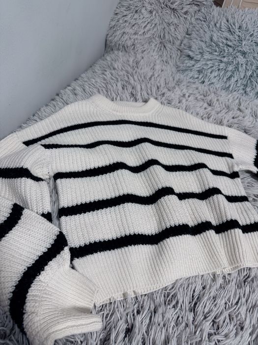 светр  у полоску
