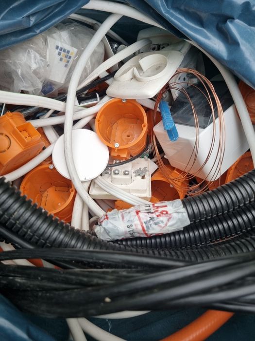 Pozostałości po Elektryce