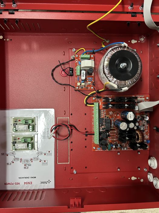 Zasilacz do systemów przeciwpożarowych Pulsar EN54-5A17