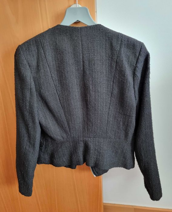 Casaco preto com fechos cinzentos H&M, tamanho 34