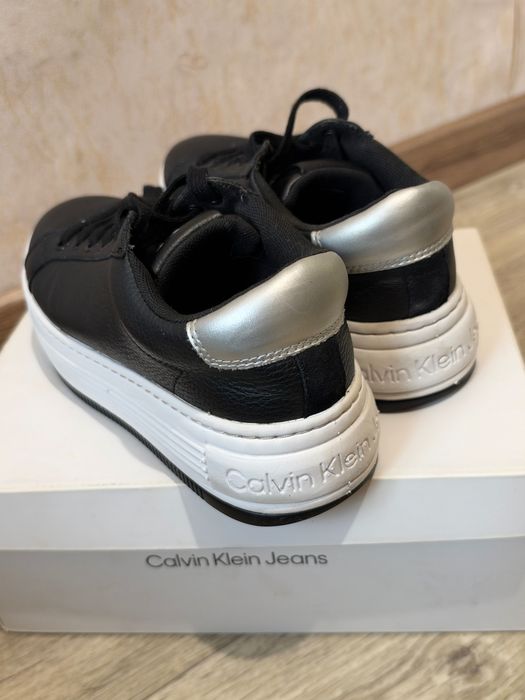 Кросівки кеди жіночі Calvin Klein
