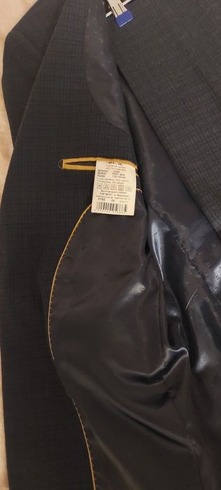 Костюм чоловічий