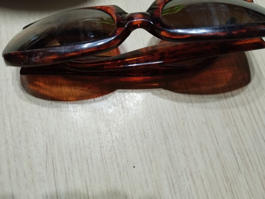 Okulary przeciw słoneczne PRL