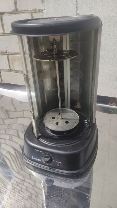 Продам електрошашличницю Saturn