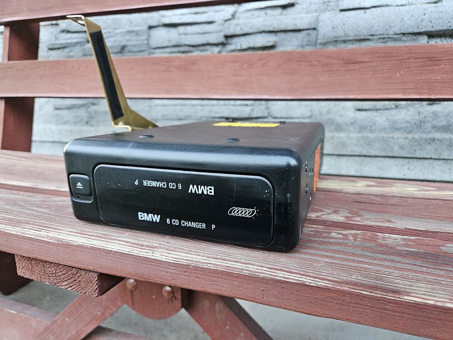 BMW E38 Zmieniarka Płyt 6 CD