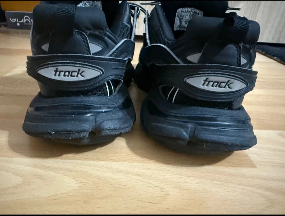 Balenciaga track Black