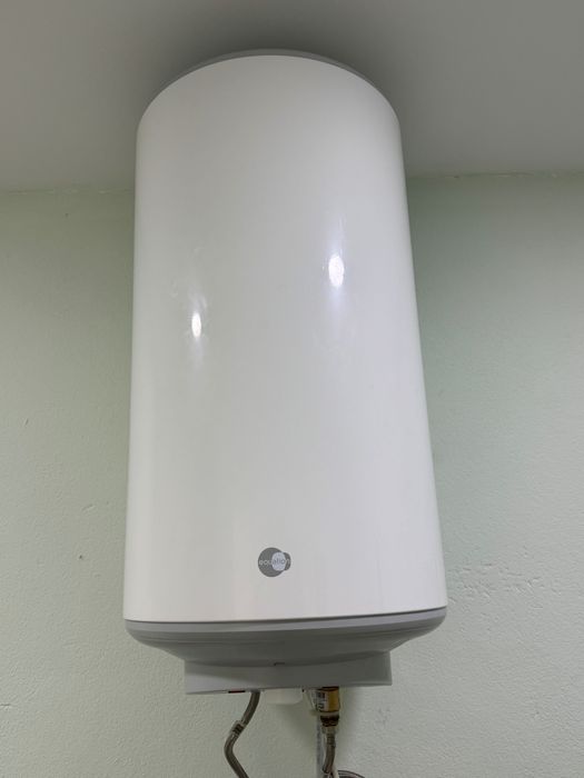 Termoacumulador em excelente estado