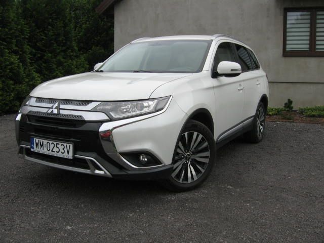 Mitsubishi Outlander 2018,2.0 150KM,INTENCE+4WD CVT,Salon Polska,Serwisowany,P:96tys km