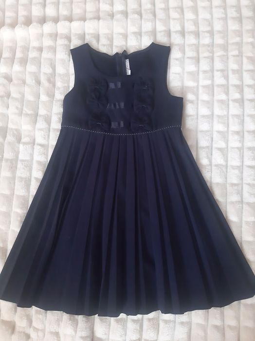 Шкільний сарафан на дівчинку