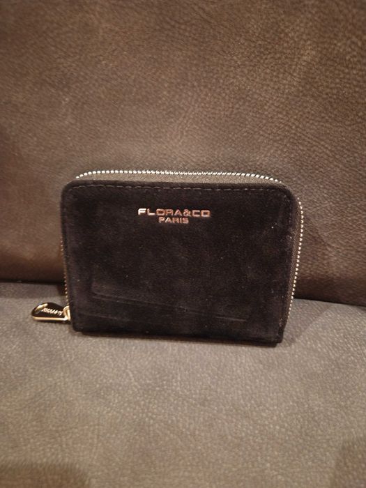 Porta moedas Flora & Co