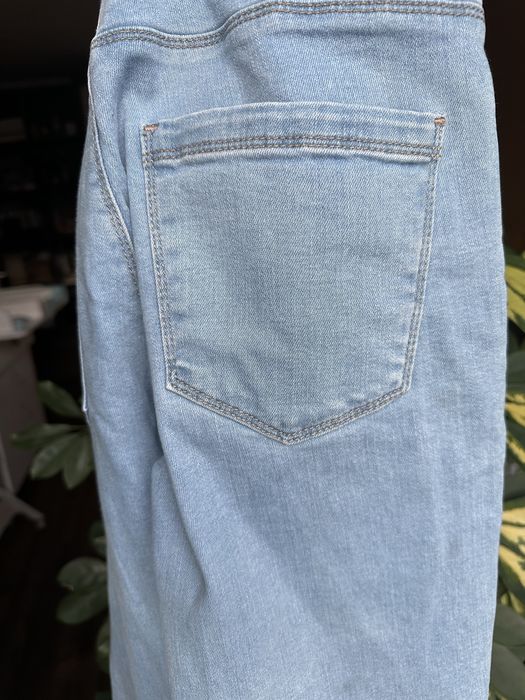 Блакитні джинси для вагітних