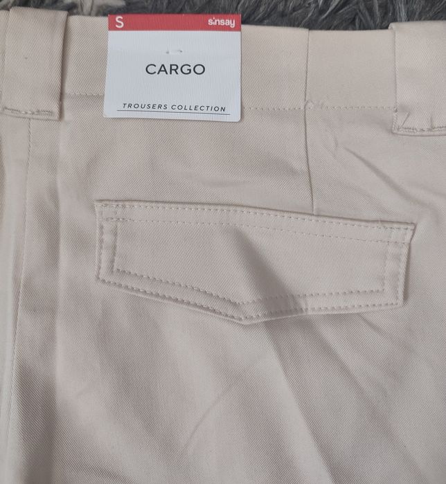 Damskie spodnie cargo
