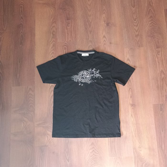 Koszulka Stone Island z haftem Stamp One