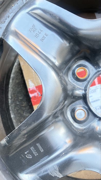 Felgi stalowe strukturalne  opel 7jx17 is44 5x115