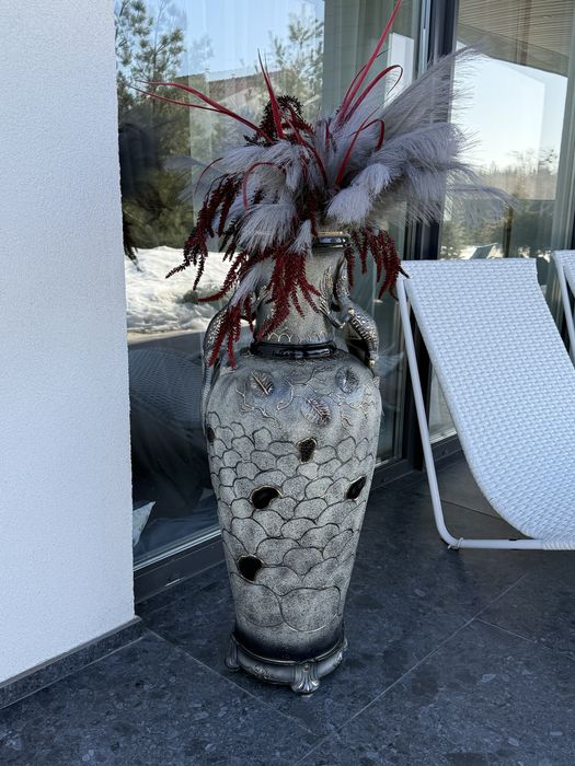 Декоративна ваза