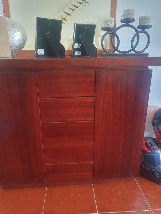 Aparador madeira maciça