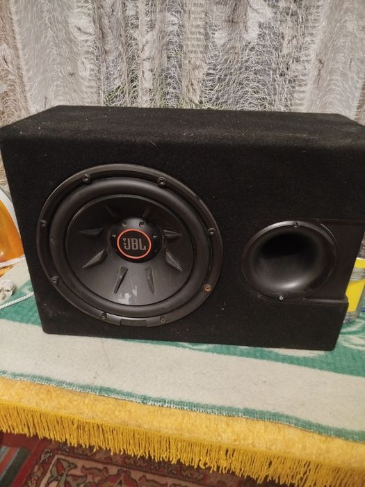 Сабуфер JBL 1000вт