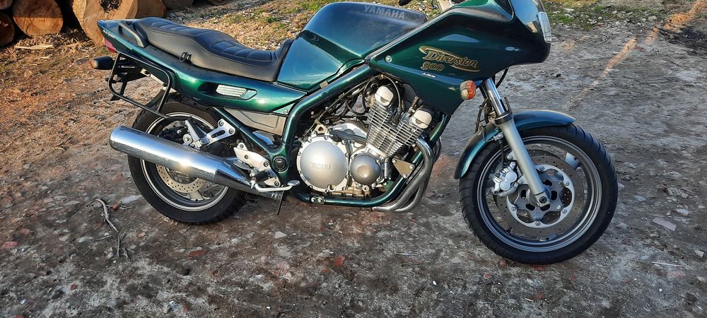 Yamaha  XJ 900 s