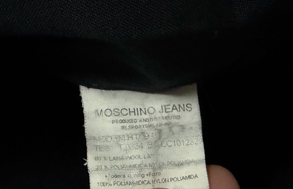 Жіноча вовняна куртка Moschino(Оригінал Italy)