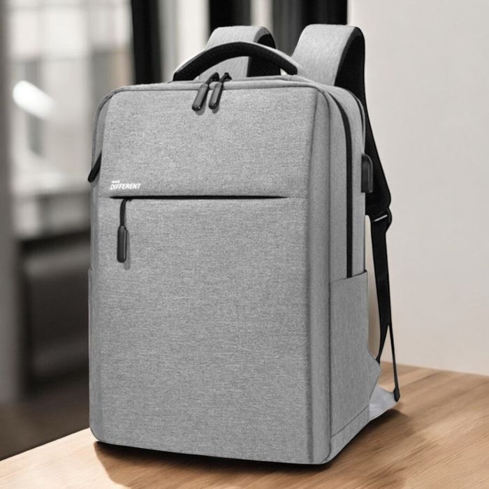 Стильний сірий рюкзак для ноутбука 15.6 із виходом USB (Новий)