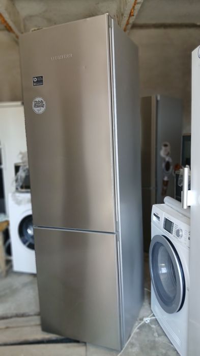 Холодильник Liebherr   CUPesf 2901  2м б/у Германии.