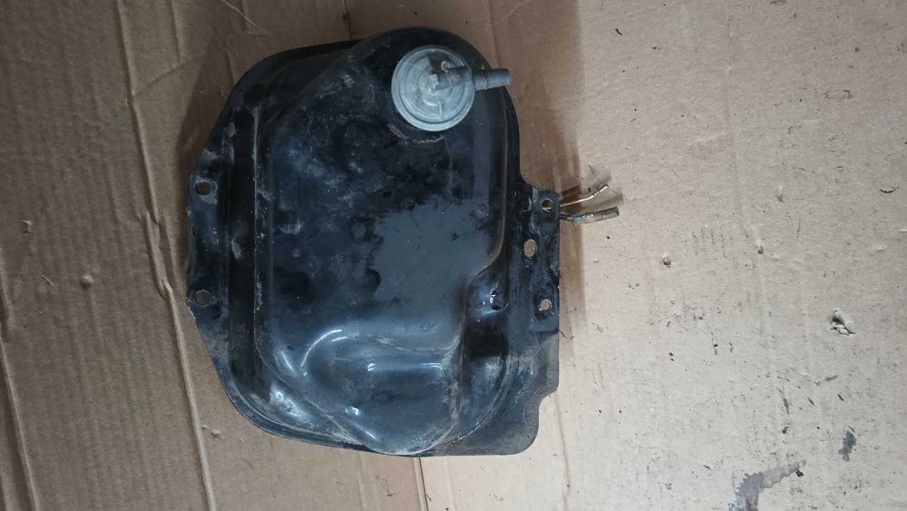 Бензобак Honda Tact 24