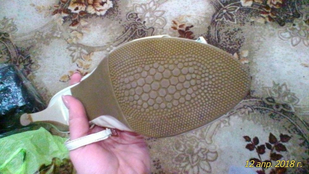 Босоножки женские кожаные