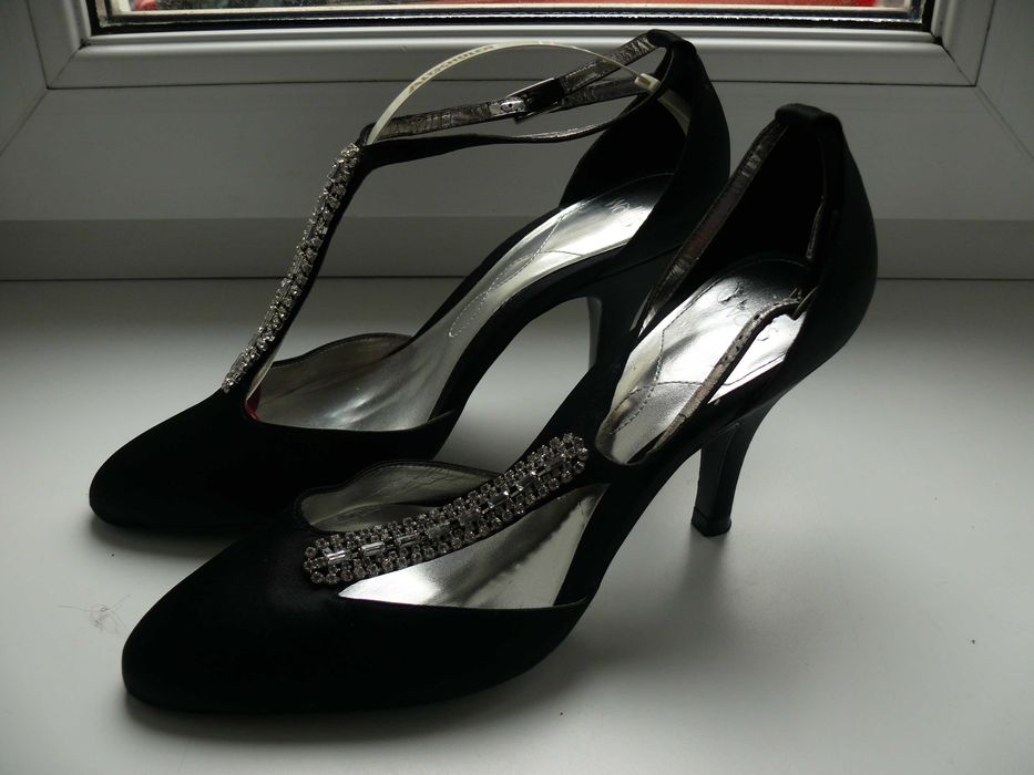 Szpilki damskie wizytowe roz.38 firmy "Wallis"